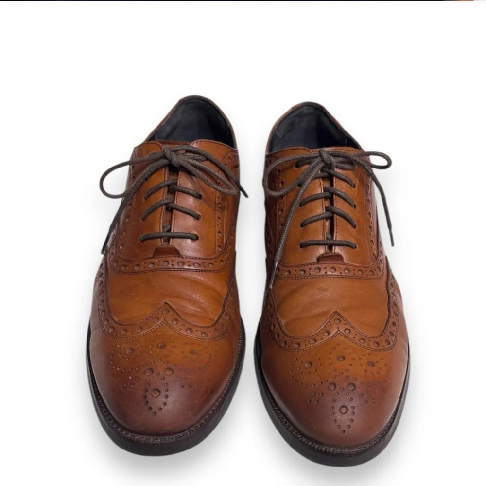 COLE HAAN Lewis Grand 2.0 Wing Tip Oxford- British Tan